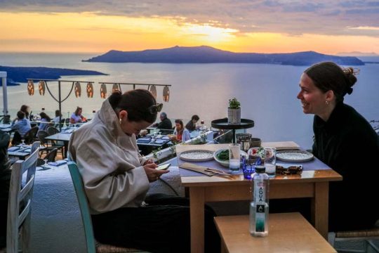 touristes - estiasi